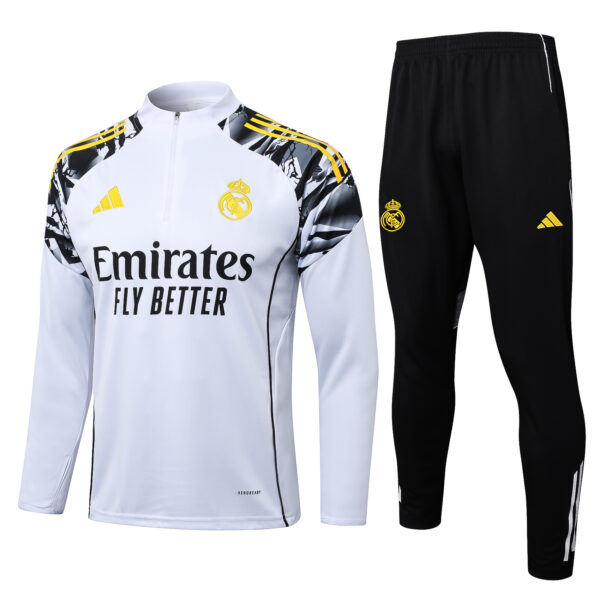 Real Madrid Home Jersey 2025-2026 – Long Jacket White